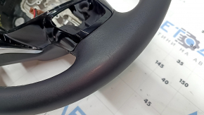 Volan fără volan pentru Ford Escape MK4 20-22, piele, încălzit, fără butoane, zgârieturi, uzat