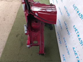 Sfert dreapta față al unui Ford C-max MK2 13-18, tăiat cu aur roșu