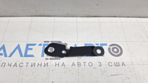 Кронштейн решетки радиатора grill правый Mazda CX-50 23-26