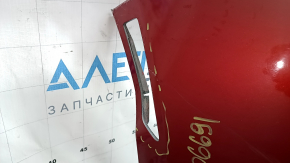 Bara față nefinisată Lincoln MKZ 17-20, fără senzori de parcare, fără cârlig de remorcare, roșie, uzată, zgârieturi, ciobiri, găuri care nu provin din fabrică, presată, suport crăpat, rupturi