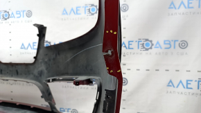 Bara față nefinisată Lincoln MKZ 17-20, fără senzori de parcare, fără cârlig de remorcare, roșie, uzată, zgârieturi, ciobiri, găuri care nu provin din fabrică, presată, suport crăpat, rupturi