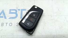 Cheie inteligentă Toyota Rav4 19-25, 3 butoane, hibridă, pliabilă, zgârieturi, ciobiri