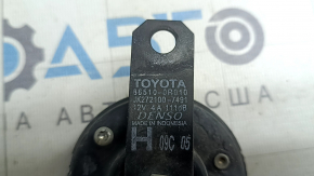 Semnalul înalt Toyota Rav4 19- cu suport