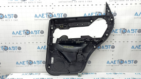 Обшивка двери карточка задняя левая Mazda CX-5 17-23 черная, подлокотник кожа коричневая, накладка с хром молдингом под дерево, BOSE, примята, царапины