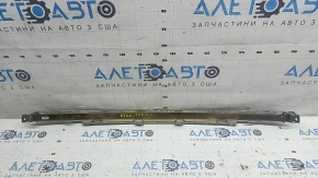 Bandă bară spate cromată pentru Jeep Grand Cherokee WL 22-24, centru, Limited, Laredo