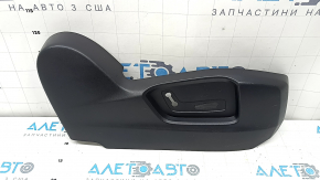 Накладка боковая пассажирского сиденья правая Mazda CX-5 17-25 черная, под электро, царапины
