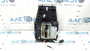 Накладка шифтера АКПП Mazda CX-5 22-25 под беспроводную зарядку, с кнопкой MiDrive, царапины, тычки