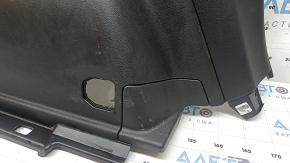 Ornament arc stânga Jeep Grand Cherokee WL 22-26 negru, plastic, cu suprapuneri, zgârieturi, uzat