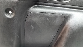 Ornament arc stânga Jeep Grand Cherokee WL 22-26 negru, plastic, cu suprapuneri, zgârieturi, uzat