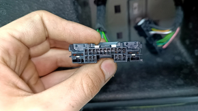 Pernă banchetă spate, rândul 2, Jeep Grand Cherokee WL 22-24, piele, cusături gri negru, încălzită, spumă crăpată, necesită curățare chimică, fragment de spumă lipsă