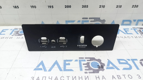 Накладка центральной консоли Jeep Grand Cherokee WL 22-26 под прикуриватель, usb и HDMI, царапины, трещина в крепление