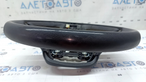 Volan fără accesorii pentru Jeep Grand Cherokee WL 21-24, piele neagră, încălzit, cusături gri, cu ornamente spate și placă de semnalizare, necesită curățare, zgârieturi