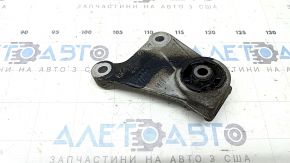 Кронштейн редуктора правый Mazda CX-5 17-25 микротрещины С/Б