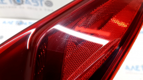 Фонарь внешний крыло правый Toyota Prius 50 Prime 17-22 царапины