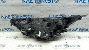Reflector far dreapta față Toyota Rav4 19-24, negru, zgârieturi fabricate în SUA