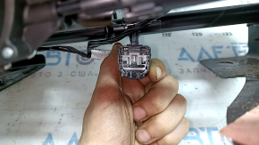Spătarul scaunelor din spate, al doilea rând, dreapta, Ford Edge 15-24, piele neagră, rabatabil electric