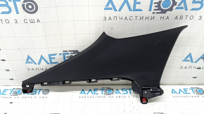 Накладка задней стойки верхняя левая Toyota Prius 50 16-20 черная, потерта