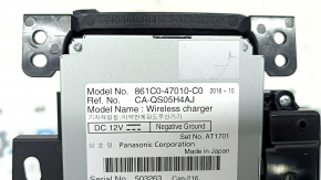 Încărcător wireless Toyota Prius 50 Prime 16-18 negru, zgârieturi