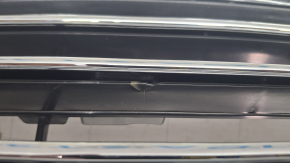 Решетка радиатора grill в сборе с обрамлением Ford Fusion mk5 17-18 хром, оплавлен пластик, надломано крепление Китай