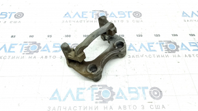 Скоба суппорта задняя правая Toyota Prius 50 16-22