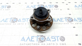 Ступица задняя правая Toyota Prius 50 16-22 FWD AISIN