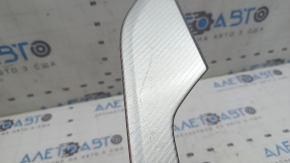 Молдинг обшивки двери задней левой Audi A5 F5 18-25 5D aluminum trimaran, царапины
