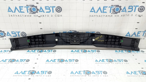 Накладка проема багажника Subaru Forester 25-26 черная, царапины