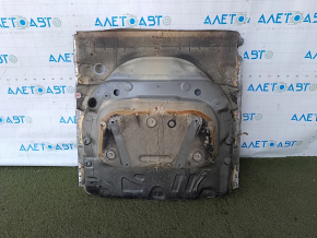 Portbagajul modelului Audi A6 C8 19-25 este găurit