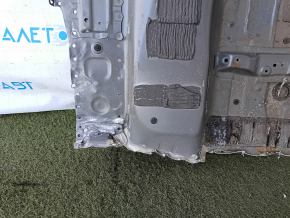 Корыто багажника Toyota Prius 50 19-22 AWD высверлено