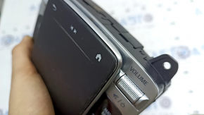 Comandă multimedia Mercedes W167 GLE 20-25 cromată, sub cameră, stratul de protecție s-a decojit