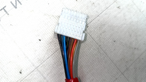 Ansamblu oglindă retrovizoare stânga Toyota Venza 21-22 16 pini, BSM, cameră, semnalizare, încălzire, iluminare spate, rabatare automată, alb, zgârieturi