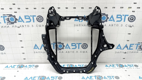 Накладка передней панели Subaru Forester 25-26 под монитор, черная, царапины