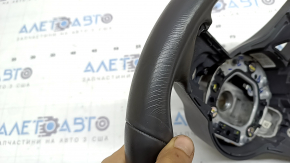 Volanul este gol, Mercedes W167 GLE 20-23, piele gri închis, fără încălzire, necesită curățare chimică, piele crăpată, zgârieturi