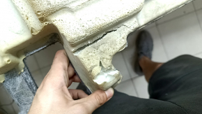 Tapiță spate pentru Mercedes W167 GLE 20-23, gri închis, sub 2 rânduri, necesită curățare chimică, rupturi din cauciuc spumat