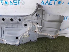 Panoul din spate al modelului Honda Accord 16-17 rest hybrid este perforat, din grafit