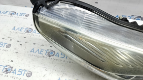 Ansamblu far dreapta față Ford Escape MK3 17-19 restul xenon + lumină LED, lustruit, zgârieturi, pânză de păianjen