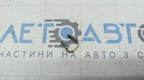 Скоба крепления топливной форсунки Ford Escape MK4 23-26 1.5 высокого давления