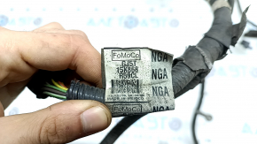 Cablaj bara spate Ford Escape MK3 17-19, suport pentru 6 senzori de parcare, pentru bara de remorcare și senzor de deschidere portbagaj acționat cu piciorul, conectorul barei de remorcare este oxidat