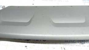 Ornament bară față Ford Escape MK3 17-19 restul barei de protecție argintii, zgârieturi, ciobiri