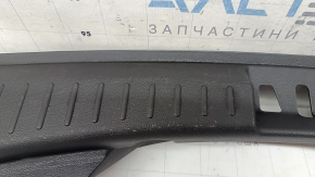 Накладка проема багажника Ford Escape MK3 16-19 черная, царапины
