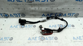 Terminal pozitiv Ford Escape MK4 23- 1.5T fără capac, cu fir