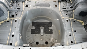 Jgheab de portbagaj Subaru Forester 25-26 pe caroserie
