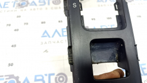 Capac schimbător cutie de viteze Ford Escape MK3 17-19, negru, zgârieturi, necesită curățare