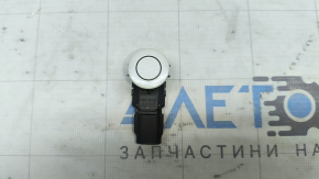 Senzori de parcare bara spate pentru Toyota Land Cruiser 2016-2021, alb