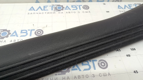 Prag interior ușă dreapta față Infiniti QX50 19-25 negru, zgârieturi, element de fixare rupt