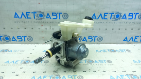 Тормозной усилитель brake booster Ford Escape MK4 23-26 с бачком и крышкой