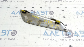 Capac conductă de aer pe aripa stângă a unui BMW 5 G30 17-23 cromat, elemente de fixare rupte