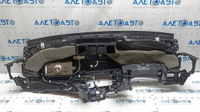 Торпедо передняя панель с AIRBAG Toyota Camry v70 21-24 серая, потертости, ржавчина на пиропатроне