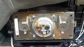 Торпедо передняя панель с AIRBAG Toyota Camry v70 21-24 серая, потертости, ржавчина на пиропатроне