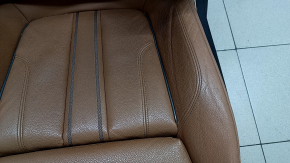 Сиденье водительское BMW 5 G30 17-20 с airbag, электрическое, кожа Dakota, светло-коричневая lcro cognac, Sport, с подголовником, потерто, царапины